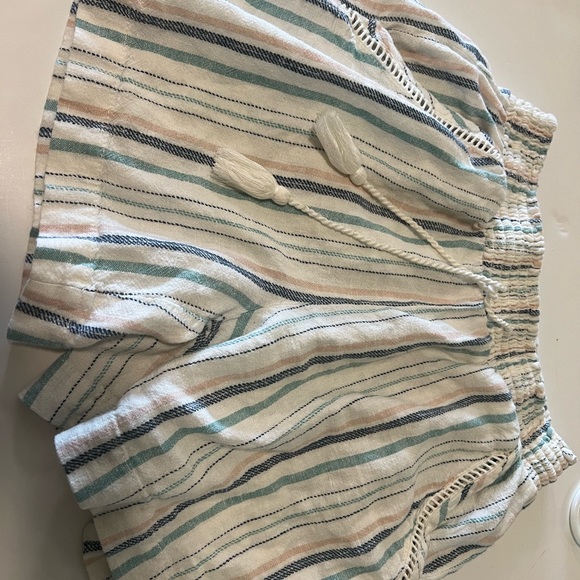 Briggs Ladies' Linen Blend Pull-On Shorts, Blue Stripe Small - Picture 5 of 5